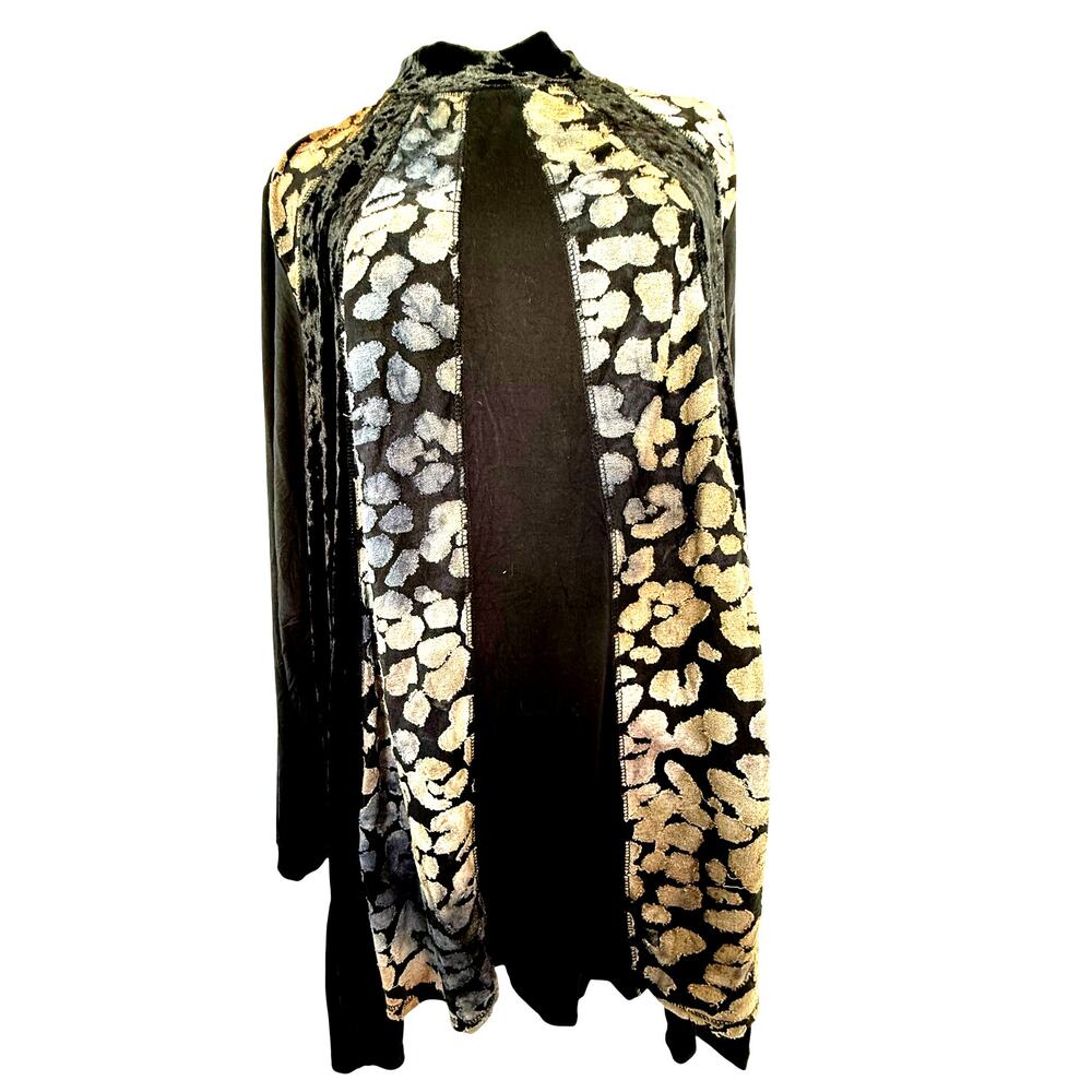 SKU2499 LOGO Lavish Women's 2X Black Velvet Feel Print Pullover Tunic Top